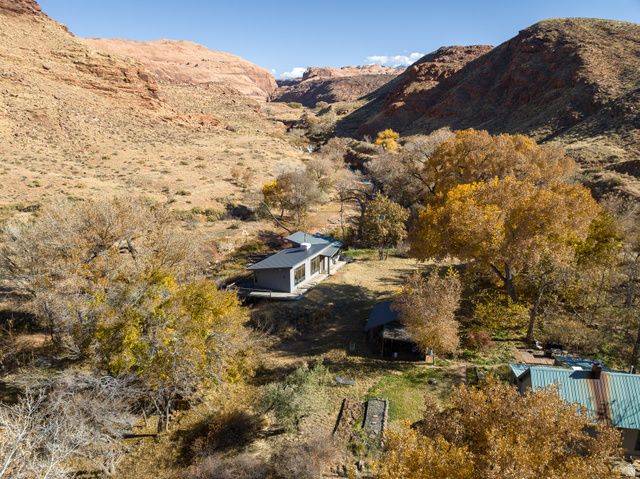 1389 E POWERHOUSE LN, Moab, UT 84532