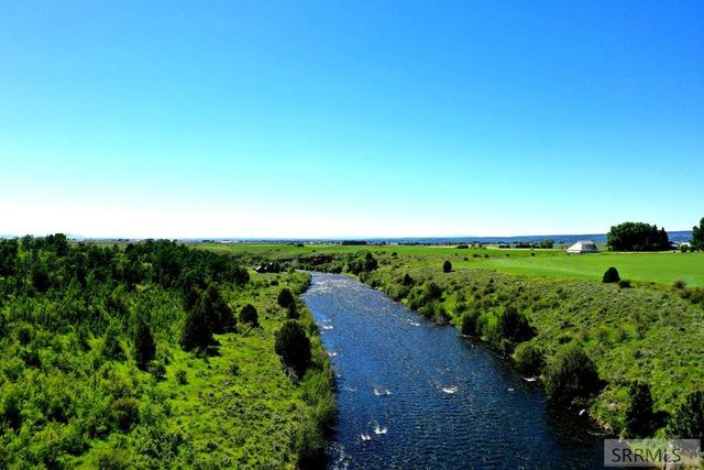 3887 Schaefer Lane, Ashton, ID 83420