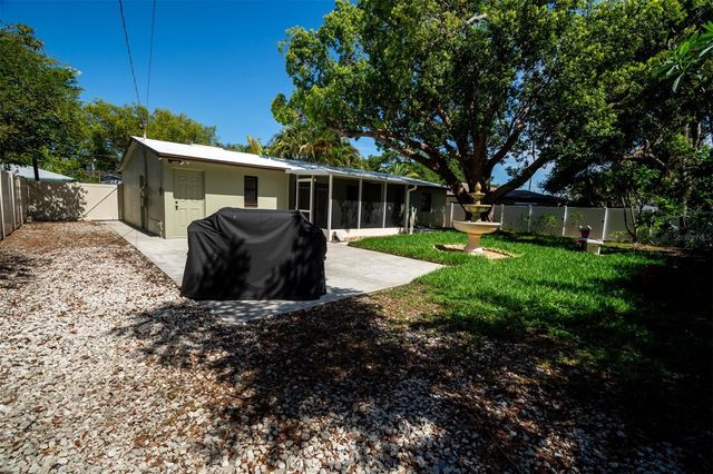 995 EMERSON DRIVE, Dunedin, FL 34698