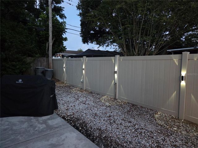 995 EMERSON DRIVE, Dunedin, FL 34698