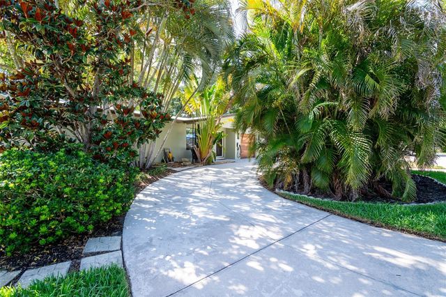 995 EMERSON DRIVE, Dunedin, FL 34698