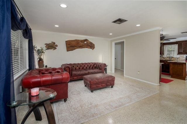 995 EMERSON DRIVE, Dunedin, FL 34698