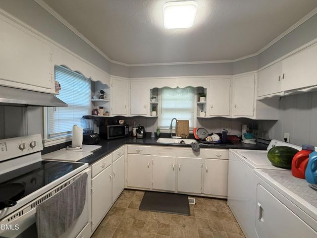 1112 Old Booker Dairy Road, Smithfield, NC 27577