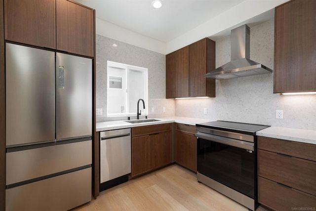 3650 Quimby St, San Diego, CA 92106