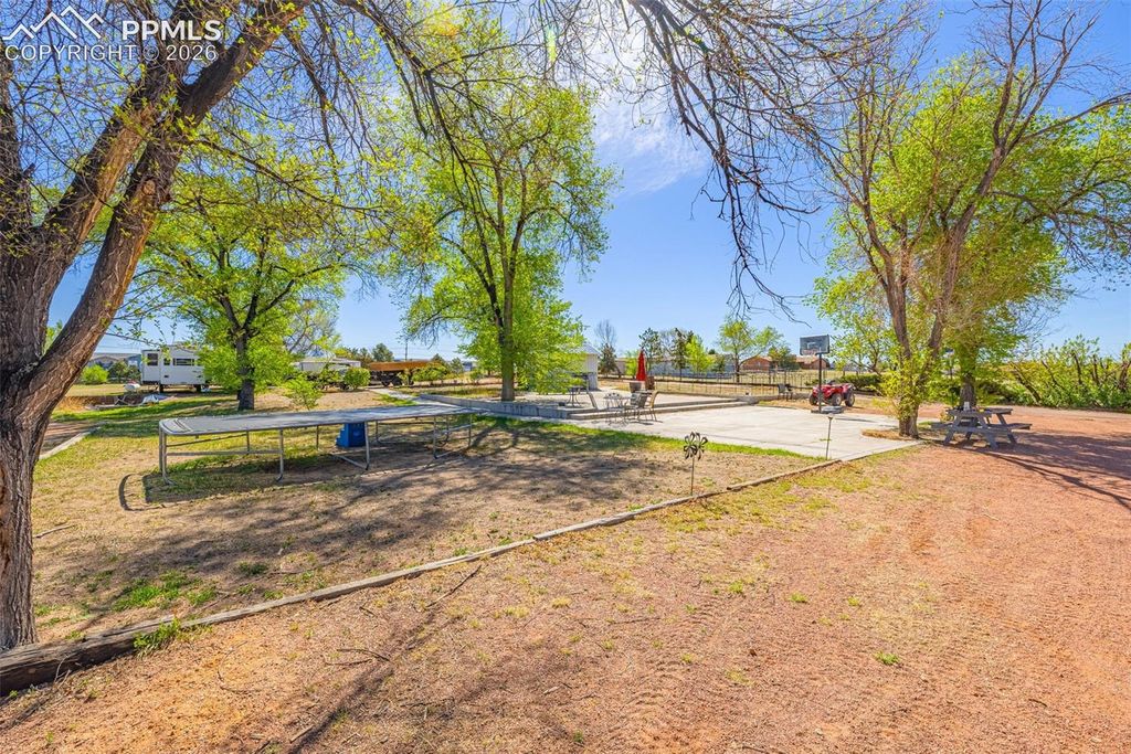 6125 Templeton Gap Road, Colorado Springs, CO 80923 — photo 4