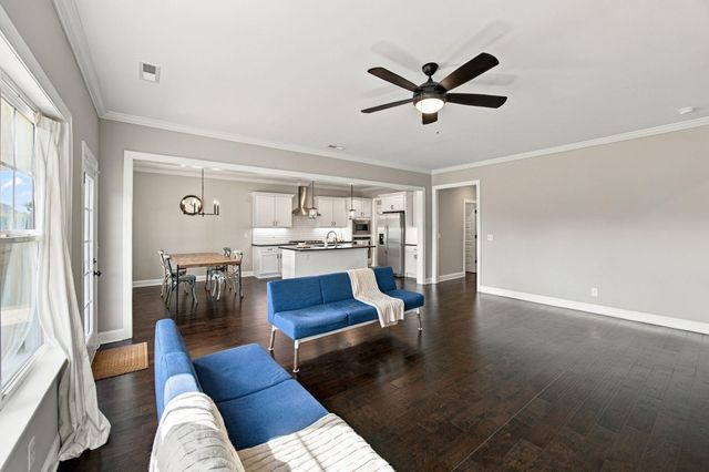 8804 Knolling Loop, Ooltewah, TN 37363