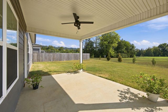 8804 Knolling Loop, Ooltewah, TN 37363