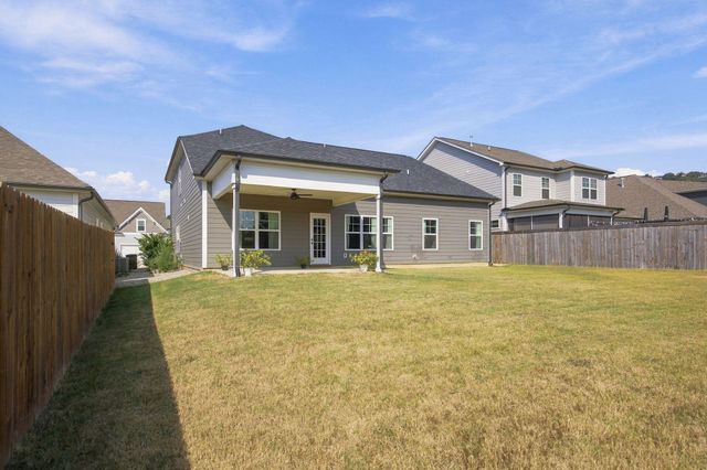 8804 Knolling Loop, Ooltewah, TN 37363