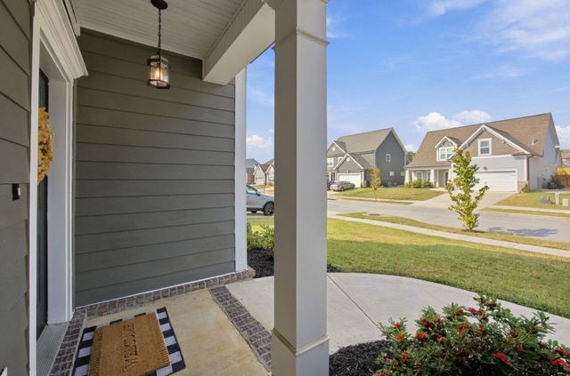 8804 Knolling Loop, Ooltewah, TN 37363