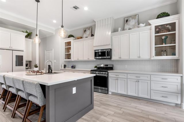 756 Road 660, Dayton, TX 77535