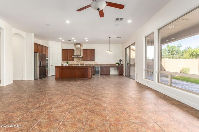 4046 E WOODSTOCK Road, Cave Creek, AZ 85331