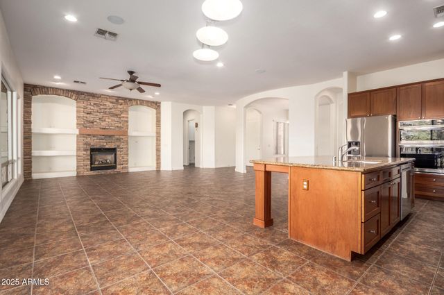 4046 E WOODSTOCK Road, Cave Creek, AZ 85331