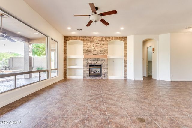 4046 E WOODSTOCK Road, Cave Creek, AZ 85331