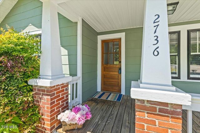 2736 West Walnut Street, Johnson City, TN 37604