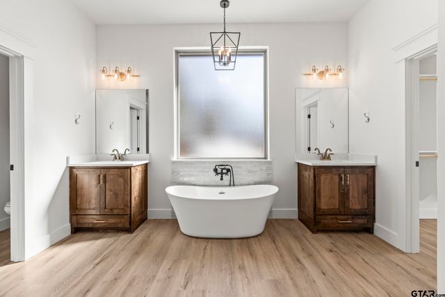 13820 Luka Lane, Tyler, TX 75704