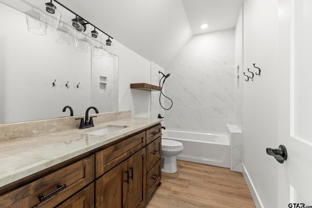 13820 Luka Lane, Tyler, TX 75704