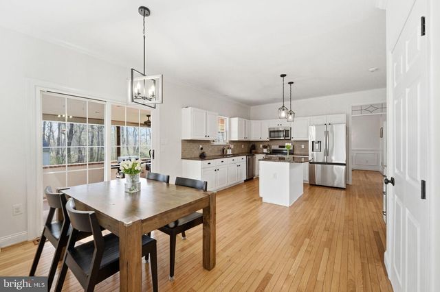 6 SADDLE CT, Landenberg, PA 19350