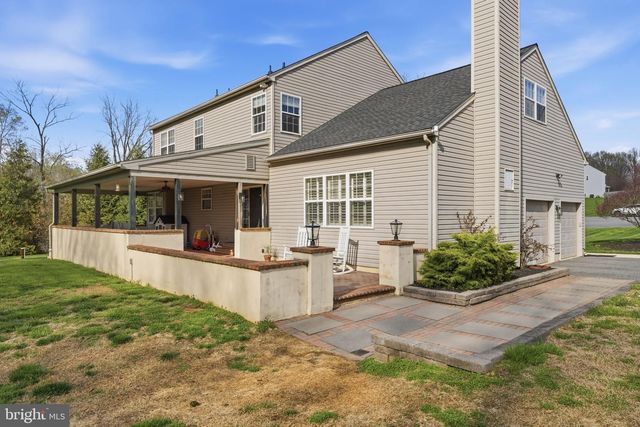 6 SADDLE CT, Landenberg, PA 19350