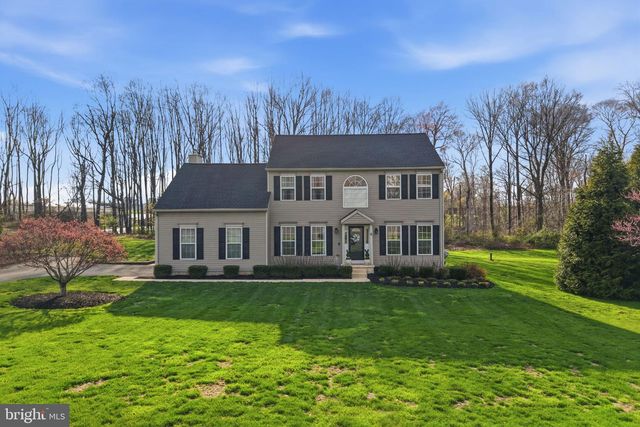 6 SADDLE CT, Landenberg, PA 19350