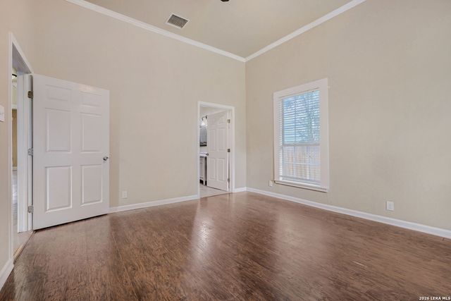 811 LAMAR ST, San Antonio, TX 78202