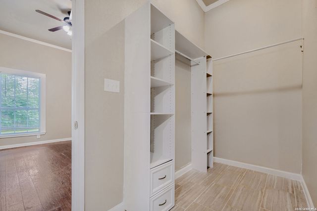 811 LAMAR ST, San Antonio, TX 78202