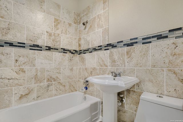 811 LAMAR ST, San Antonio, TX 78202