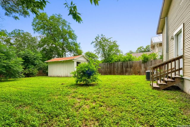 811 LAMAR ST, San Antonio, TX 78202