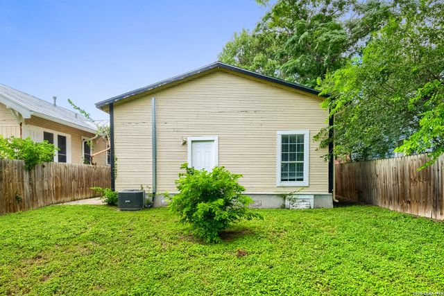 811 LAMAR ST, San Antonio, TX 78202