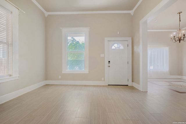 811 LAMAR ST, San Antonio, TX 78202