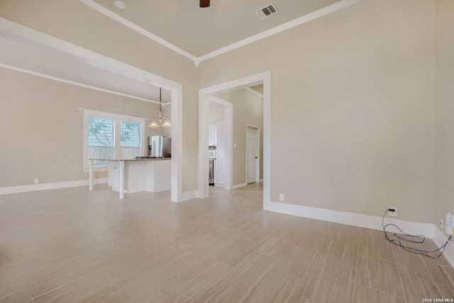 811 LAMAR ST, San Antonio, TX 78202