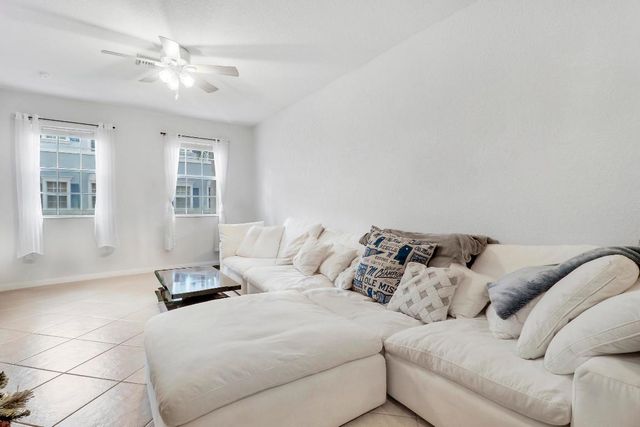 107 Pond Apple Lane 102, Jupiter, FL 33458