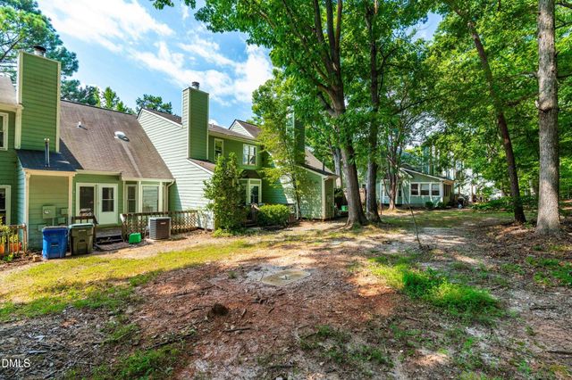 408 Oak Run Drive, Raleigh, NC 27606