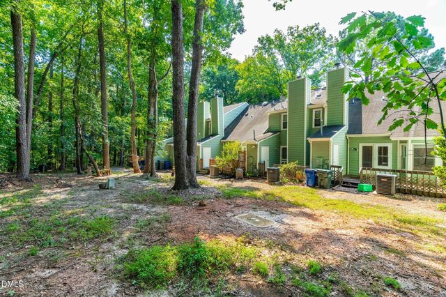 408 Oak Run Drive, Raleigh, NC 27606
