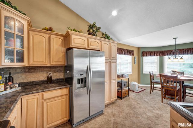 21 OSPREY Court, Pekin, IL 61554