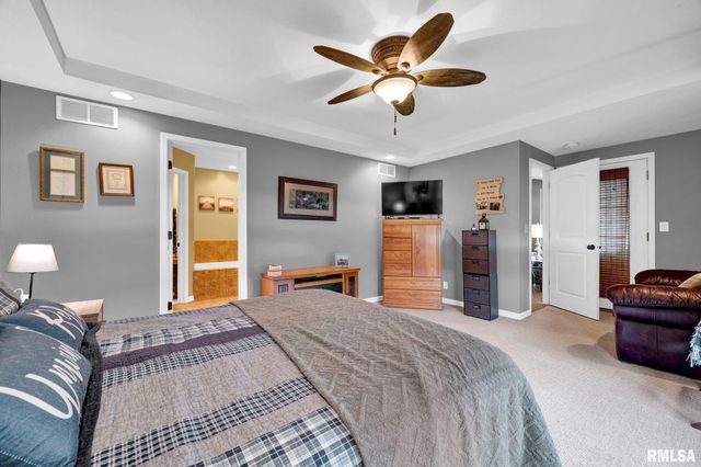 21 OSPREY Court, Pekin, IL 61554