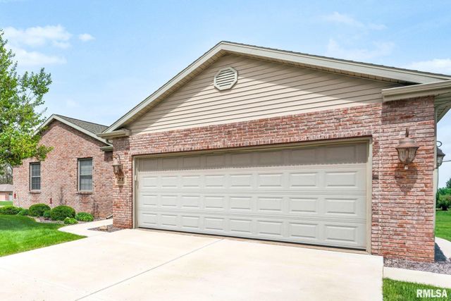 21 OSPREY Court, Pekin, IL 61554