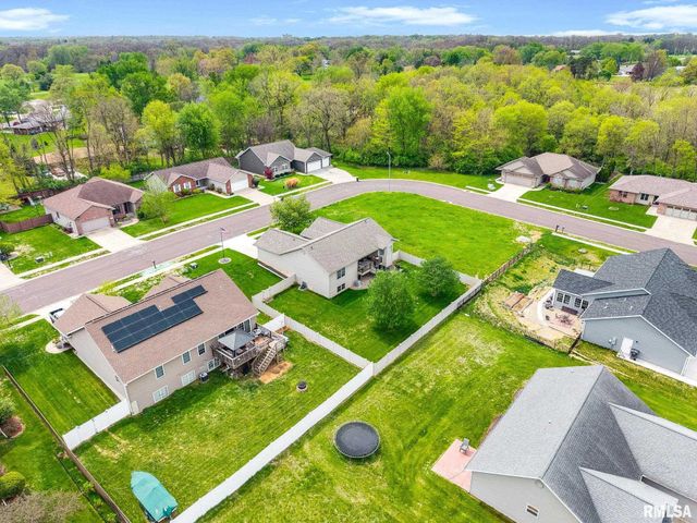 21 OSPREY Court, Pekin, IL 61554