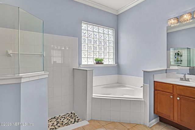 14042 DEVAN LEE Drive N, Jacksonville, FL 32226