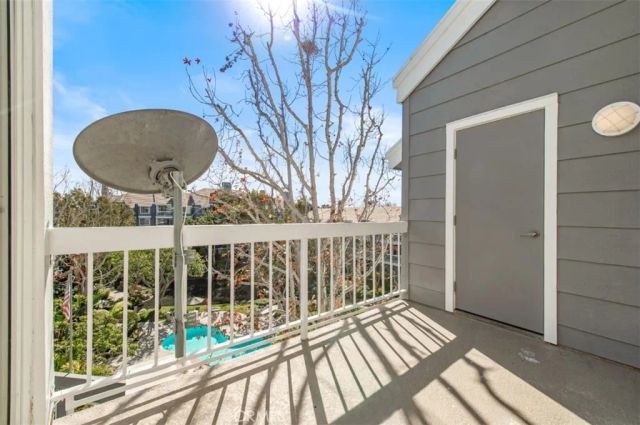 20301 Bluffside Circle D401, Huntington Beach, CA 92646