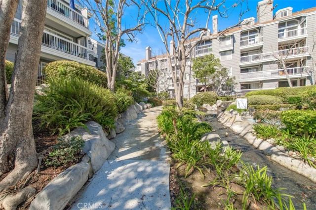 20301 Bluffside Circle D401, Huntington Beach, CA 92646