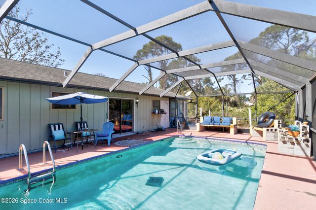 397 Warren Street, Sebastian, FL 32958