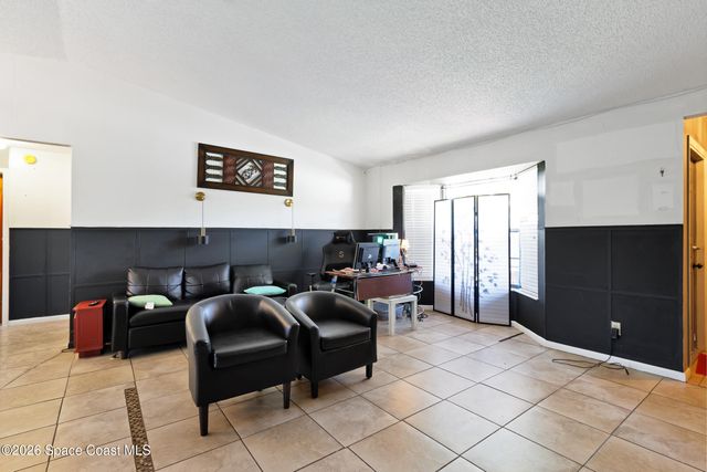 397 Warren Street, Sebastian, FL 32958