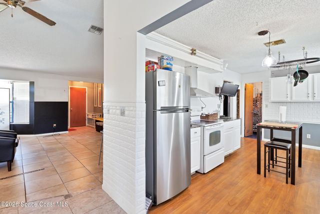 397 Warren Street, Sebastian, FL 32958