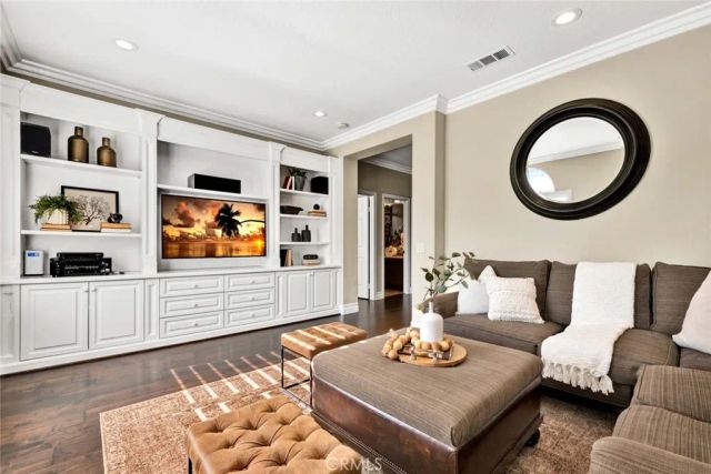 2503 Newman Avenue, Tustin, CA 92782