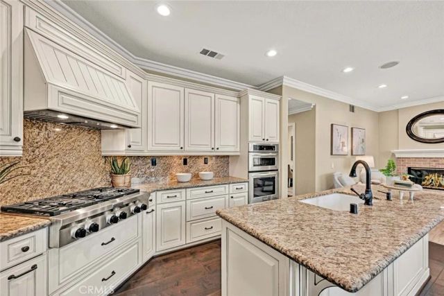 2503 Newman Avenue, Tustin, CA 92782