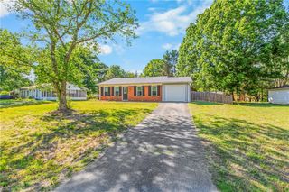 355 Weatherford Drive, King, NC 27021