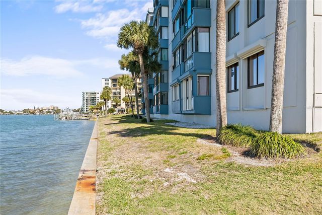 644 ISLAND WAY 304, Clearwater Beach, FL 33767