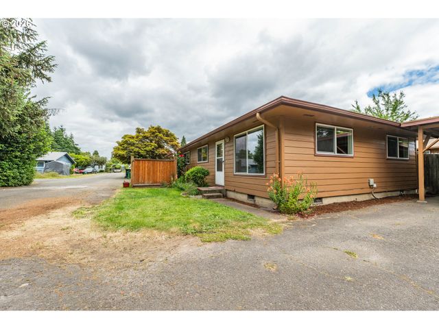 229 HOLEMAN Ave, Eugene, OR 97404