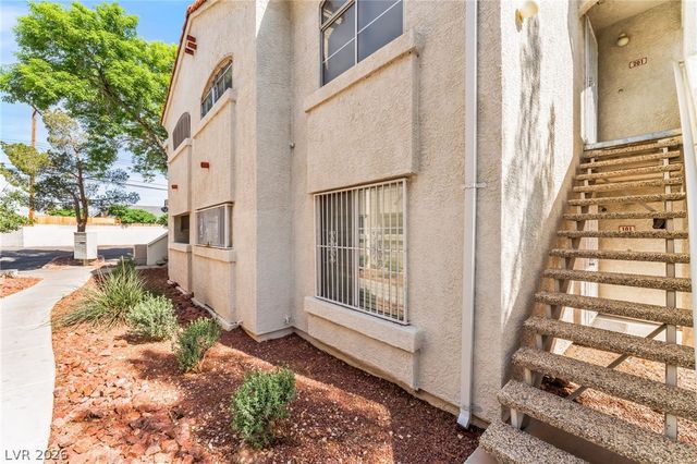 4320 West Lake Mead Boulevard 201, Las Vegas, NV 89108