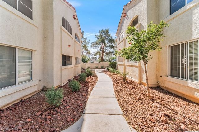 4320 West Lake Mead Boulevard 201, Las Vegas, NV 89108